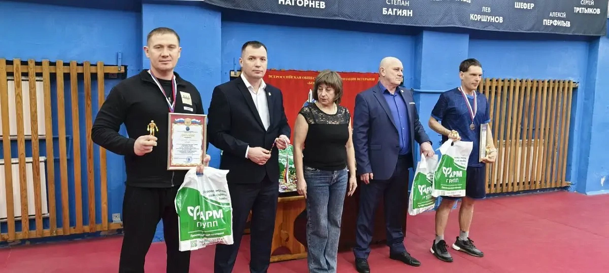 «Сильные духом» в Барнауле: 14 февраля прошел краевой турнир по настольному теннису